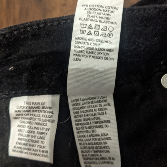 Lucky Brand Velvet Jeans - Picture 9 of 10